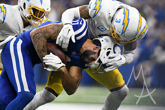 NFL: DEC 26 Chargers at Colts