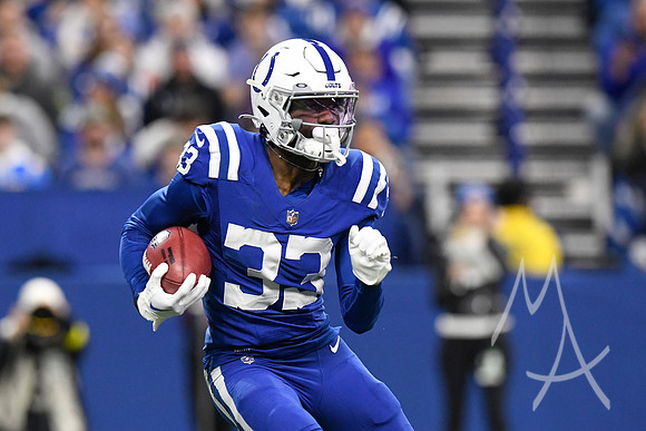 NFL: DEC 26 Chargers at Colts