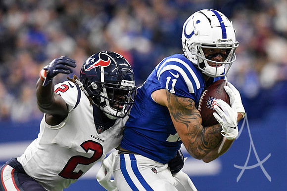 NFL: JAN 08 Texans at Colts