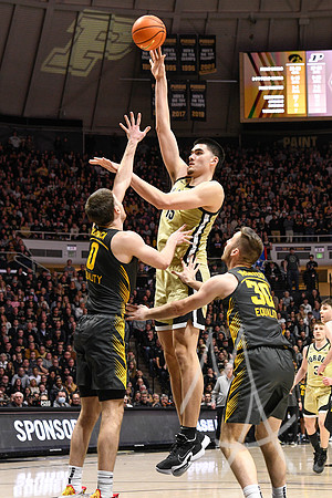 COLLEGE BASKETBALL: FEB 09 Iowa at Purdue
