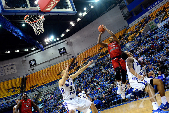 NCAA BASKETBALL: DEC 11 Western Kentucky at Indiana State
