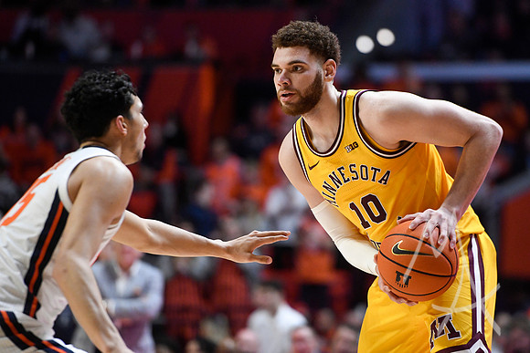 Minneosta Illinois Basketball