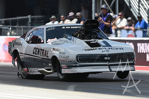 AUTO: JUN 12 NHRA Thunder Valley Nationals