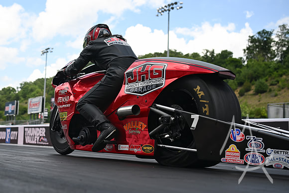 AUTO: JUN 12 NHRA Thunder Valley Nationals