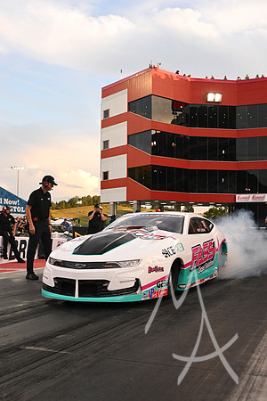 AUTO: JUN 12 NHRA Thunder Valley Nationals