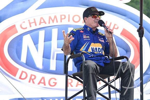 AUTO: JUN 13 NHRA Thunder Valley Nationals