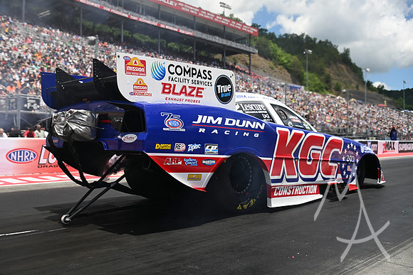 AUTO: JUN 13 NHRA Thunder Valley Nationals