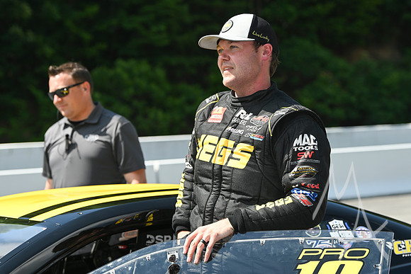AUTO: JUN 13 NHRA Thunder Valley Nationals