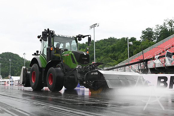 AUTO: JUN 14 NHRA Thunder Valley Nationals