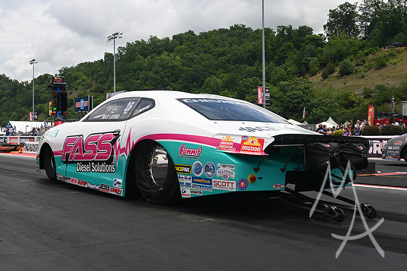 AUTO: JUN 14 NHRA Thunder Valley Nationals