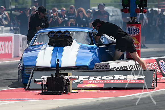 AUTO: JUN 14 NHRA Thunder Valley Nationals