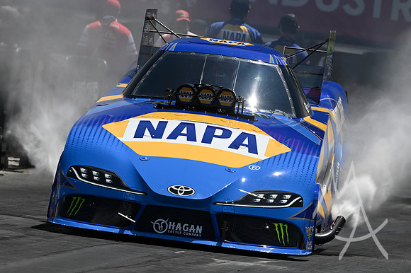 AUTO: JUN 14 NHRA Thunder Valley Nationals