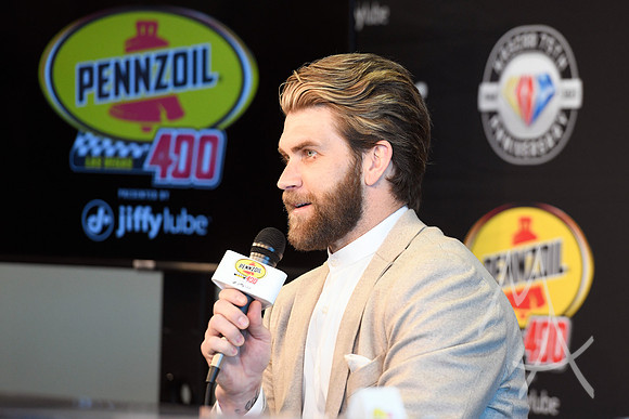 AUTO: MAR 05 NASCAR Cup Series Pennzoil 400 presented by Jiffy Lube