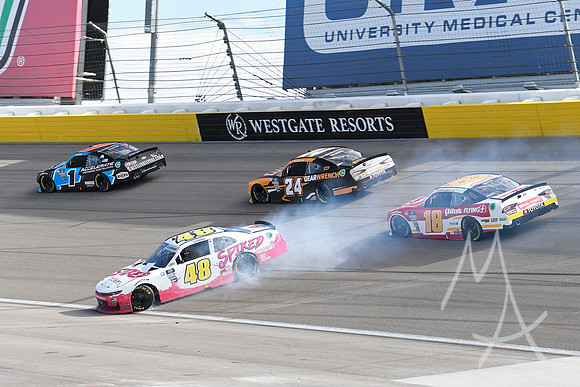 AUTO: MAR 04 NASCAR Xfinity Series Alsco Uniforms 300