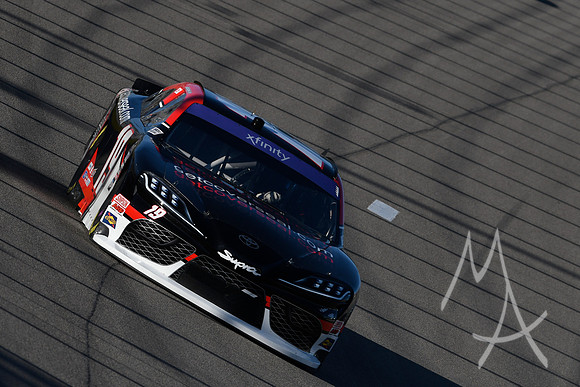 AUTO: MAR 03 NASCAR Xfinity Series Alsco Uniforms 300