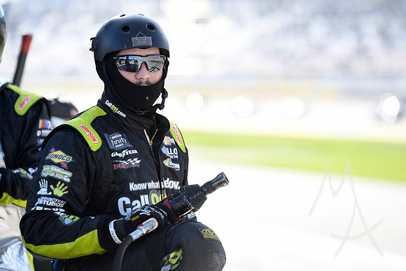 AUTO: MAR 04 NASCAR Xfinity Series Alsco Uniforms 300