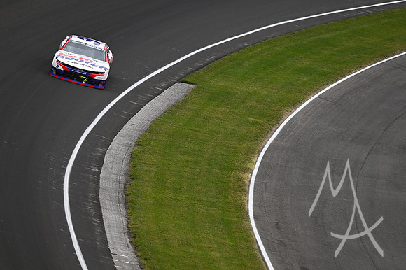 AUTO: JUL 25 NASCAR OÕReilly Auto Parts Series Pennzoil 250