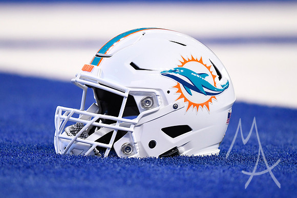 NFL: OCT 20 Dolphins at Colts