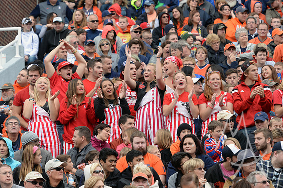 NCAA FOOTBALL: OCT 24 Wisconsin at Illinois