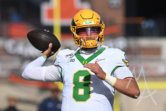 COLLEGE FOOTBALL: OCT 24 Oregon at Illinois