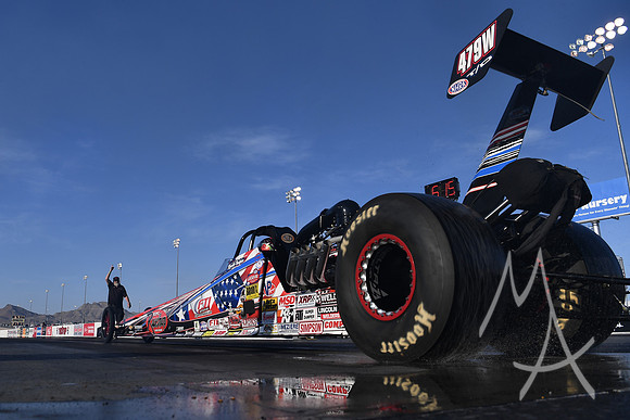 AUTO: APR 14 NHRA Four Wide Nationals