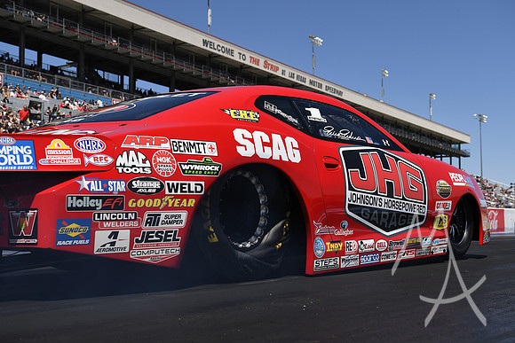 AUTO: APR 15 NHRA Four Wide Nationals