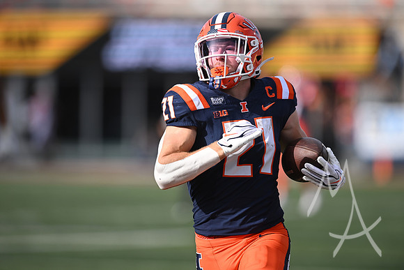 COLLEGE FOOTBALL: OCT 24 Oregon at Illinois