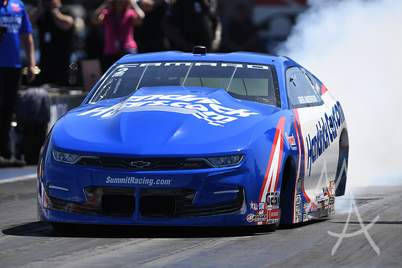 AUTO: APR 15 NHRA Four Wide Nationals