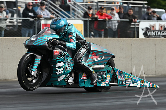 AUTO: SEP 21 NHRA Great Lakes Nationals