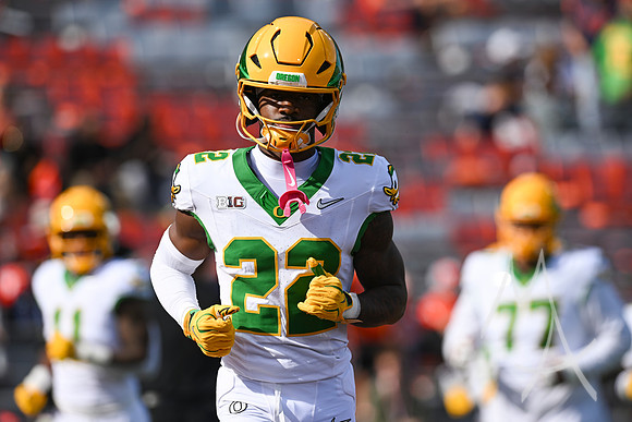 COLLEGE FOOTBALL: OCT 24 Oregon at Illinois