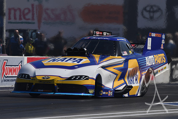 AUTO: APR 14 NHRA Four Wide Nationals