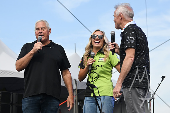 AUTO: SEP 13 NASCAR Cup Series Playoffs Enjoy Illinois 300