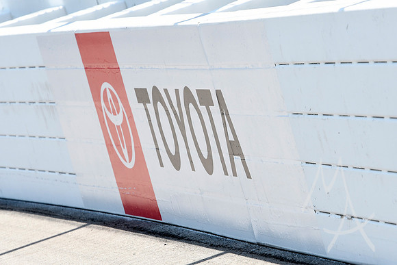 AUTO: JUN 05 NASCAR Cup Series Enjoy Illinois 300 Presented by TicketSmarter