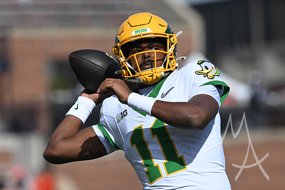 COLLEGE FOOTBALL: OCT 24 Oregon at Illinois