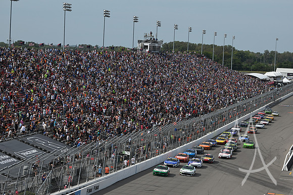 AUTO: SEP 13 NASCAR Cup Series Playoffs Enjoy Illinois 300