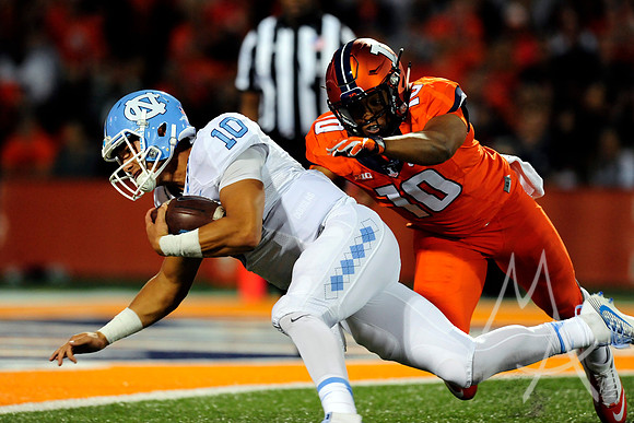 NCAA FOOTBALL: SEP 10 North Carolina at Illinois