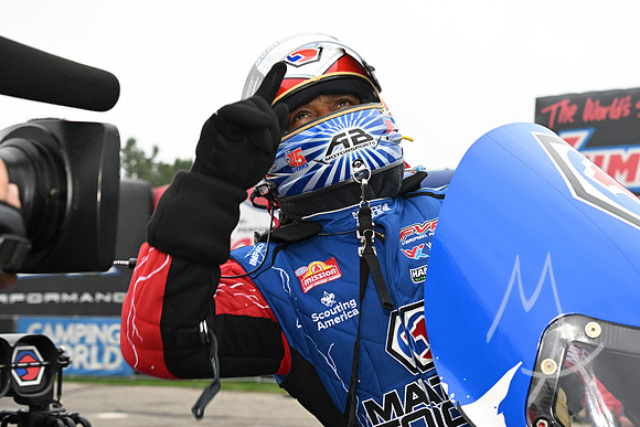 AUTO: SEP 19 NHRA Great Lakes Nationals