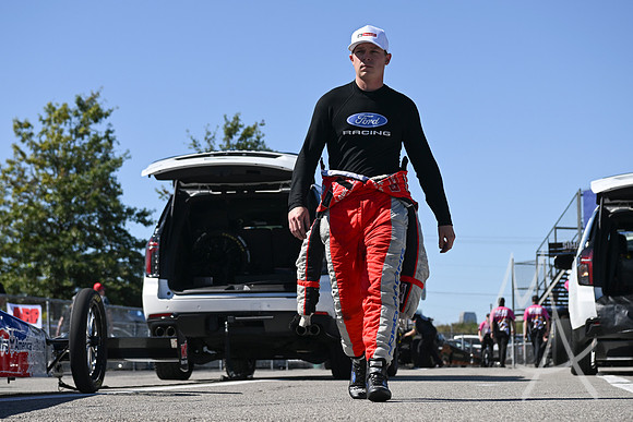 AUTO: OCT 04 NHRA NAPA Auto Parts NHRA Midwest Nationals