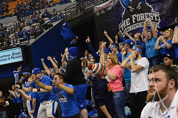 NCAA BASKETBALL: JAN 24 Evansville at Indiana State