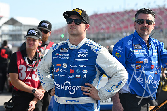 AUTO: SEP 12 NASCAR Cup Series Playoffs Enjoy Illinois 300