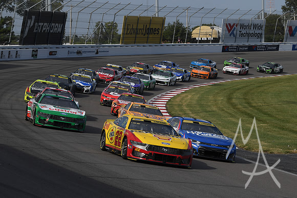 AUTO: SEP 13 NASCAR Cup Series Playoffs Enjoy Illinois 300