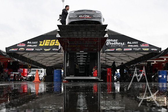 AUTO: SEP 20 NHRA Great Lakes Nationals
