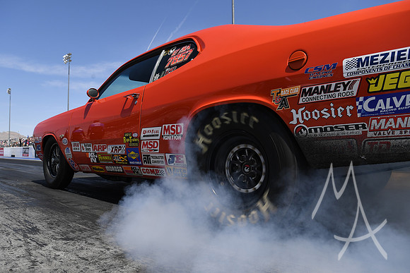 AUTO: APR 16 NHRA Four Wide Nationals