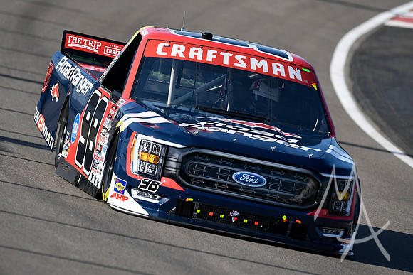 AUTO: JUN 02 NASCAR Craftsman Truck Series Toyota 200