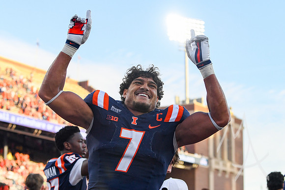 COLLEGE FOOTBALL: OCT 24 Oregon at Illinois
