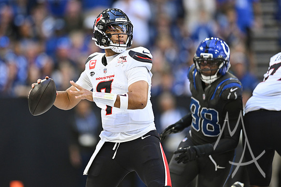 NFL: SEP 27 Texans at Colts