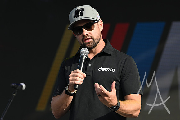 AUTO: SEP 13 NASCAR Cup Series Playoffs Enjoy Illinois 300