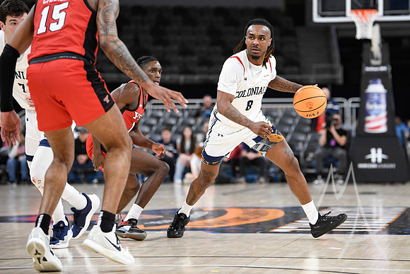 COLLEGE BASKETBALL: MAR 11 Horizon League Championship Robert Morris vs Youngstown State
