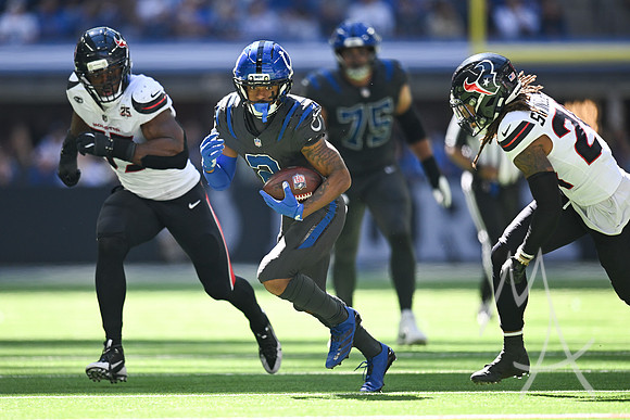 NFL: SEP 27 Texans at Colts