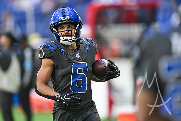 NFL: SEP 27 Texans at Colts
